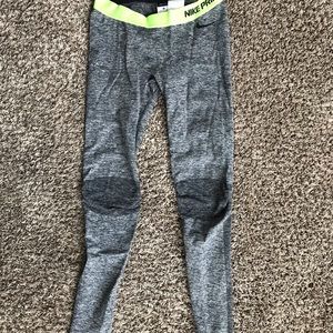 Nike Pro Seamless Leggings